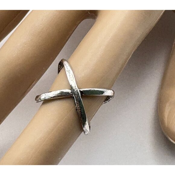 Silver Tone Criss Cross Adjustable Ring Minimalist X Open Design 5.5 - Picture 2 of 7